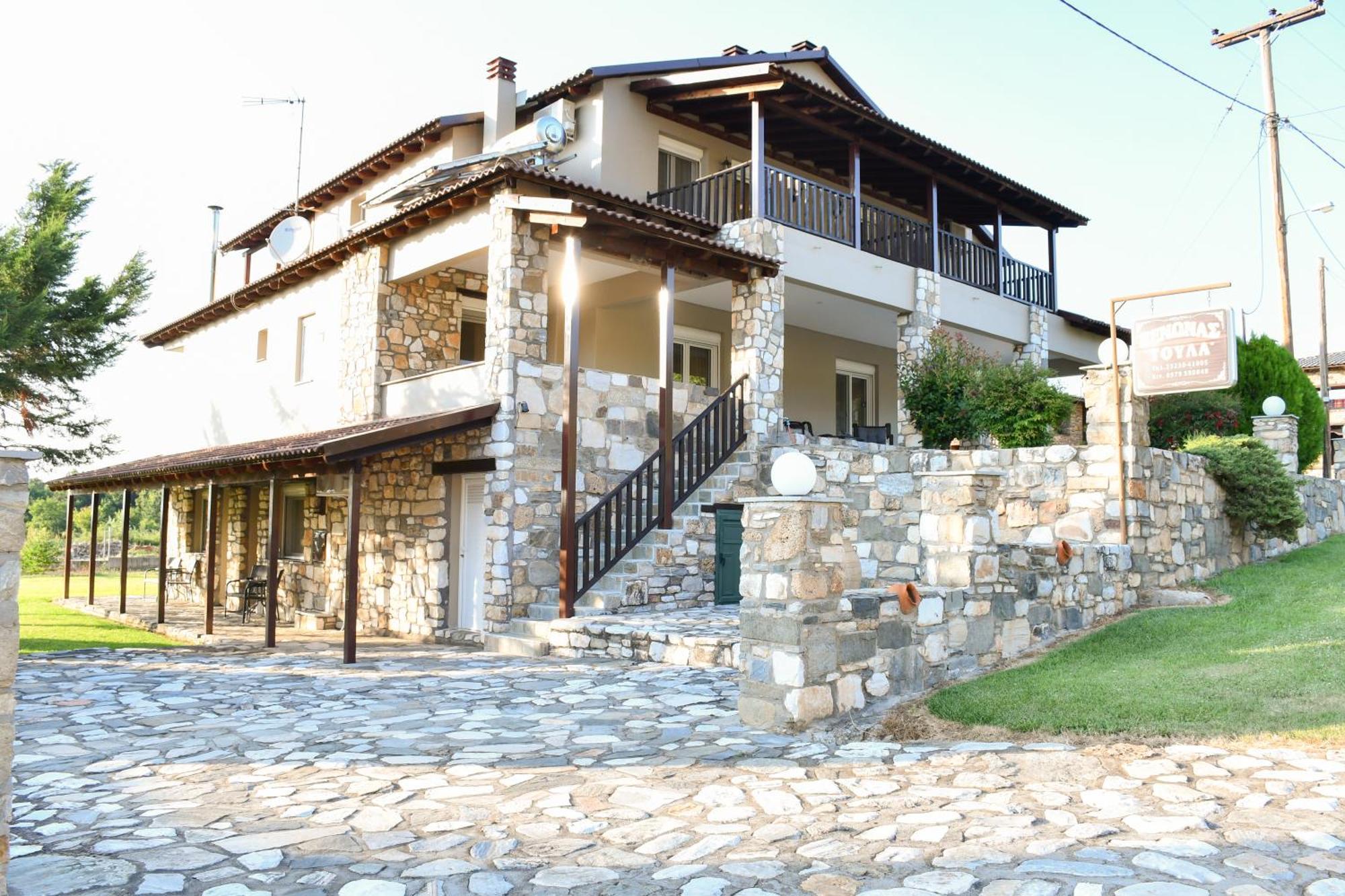 Toula Rooms Angistron Exterior photo
